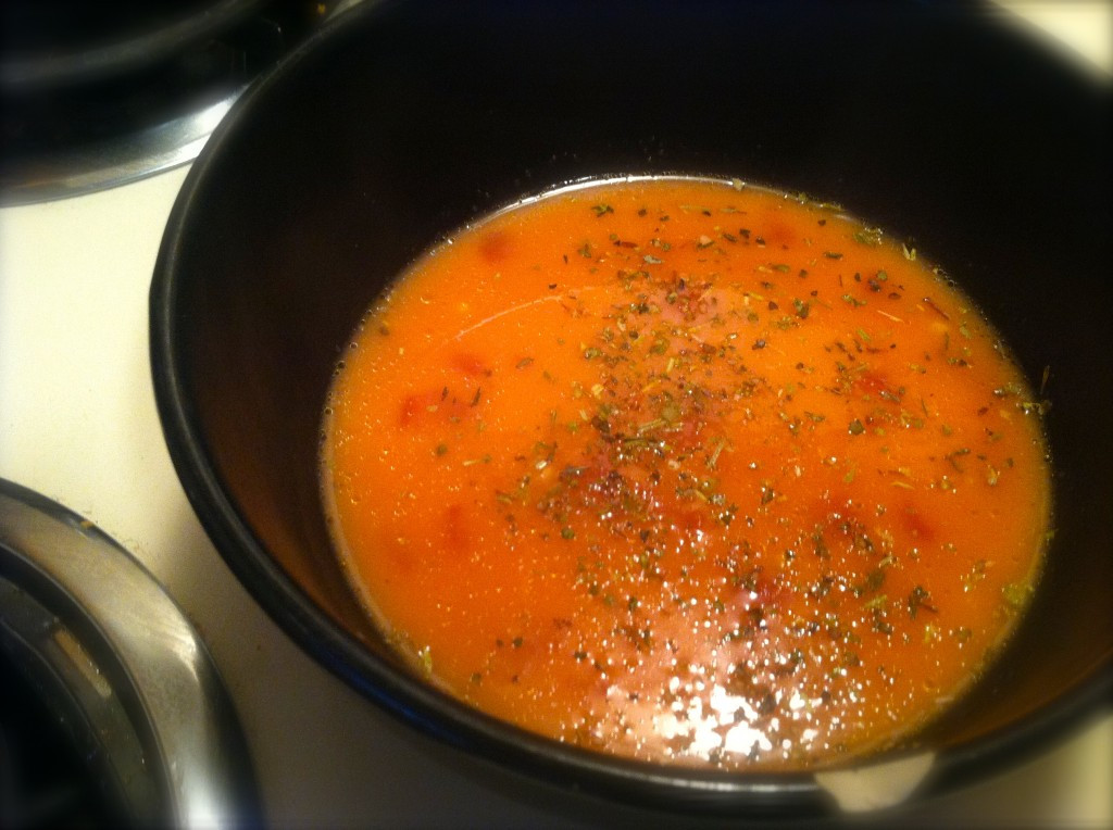 Easy Tomato Soup
 Easy Paleo Tomato Soup