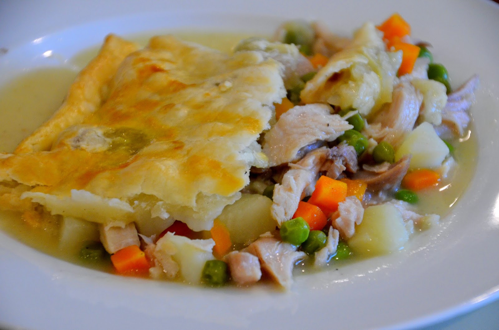 Easy Turkey Pot Pie
 Mennonite Girls Can Cook Easy Turkey Pot Pie