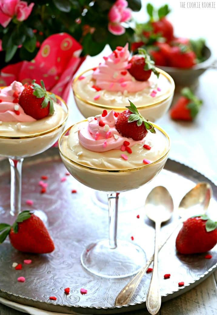 Easy Valentine Desserts
 Easy No Bake Cheesecake Cups