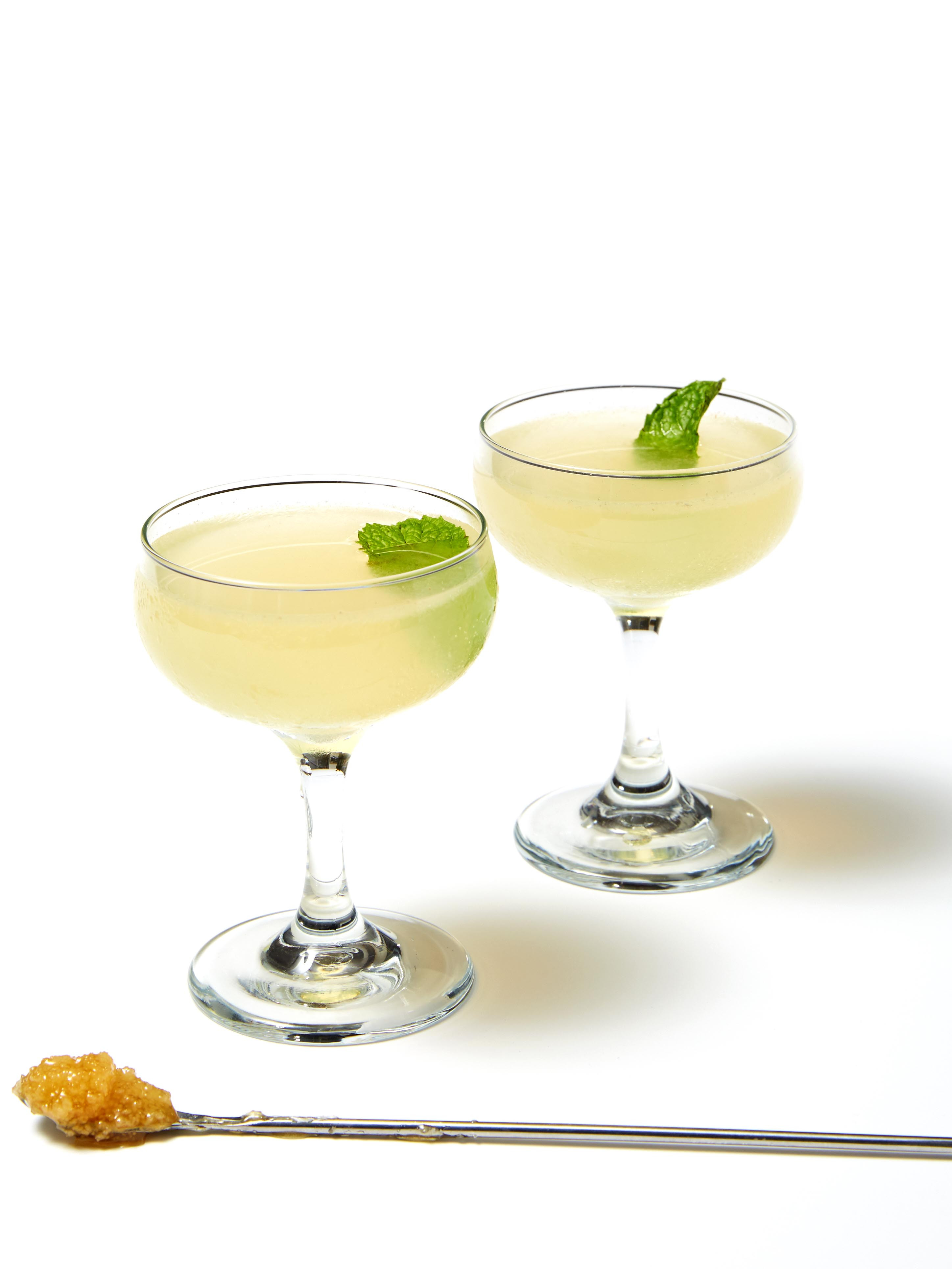 Easy Vodka Mixed Drinks
 Best Vodka Cocktails Easy Cocktail Recipes With Vodka