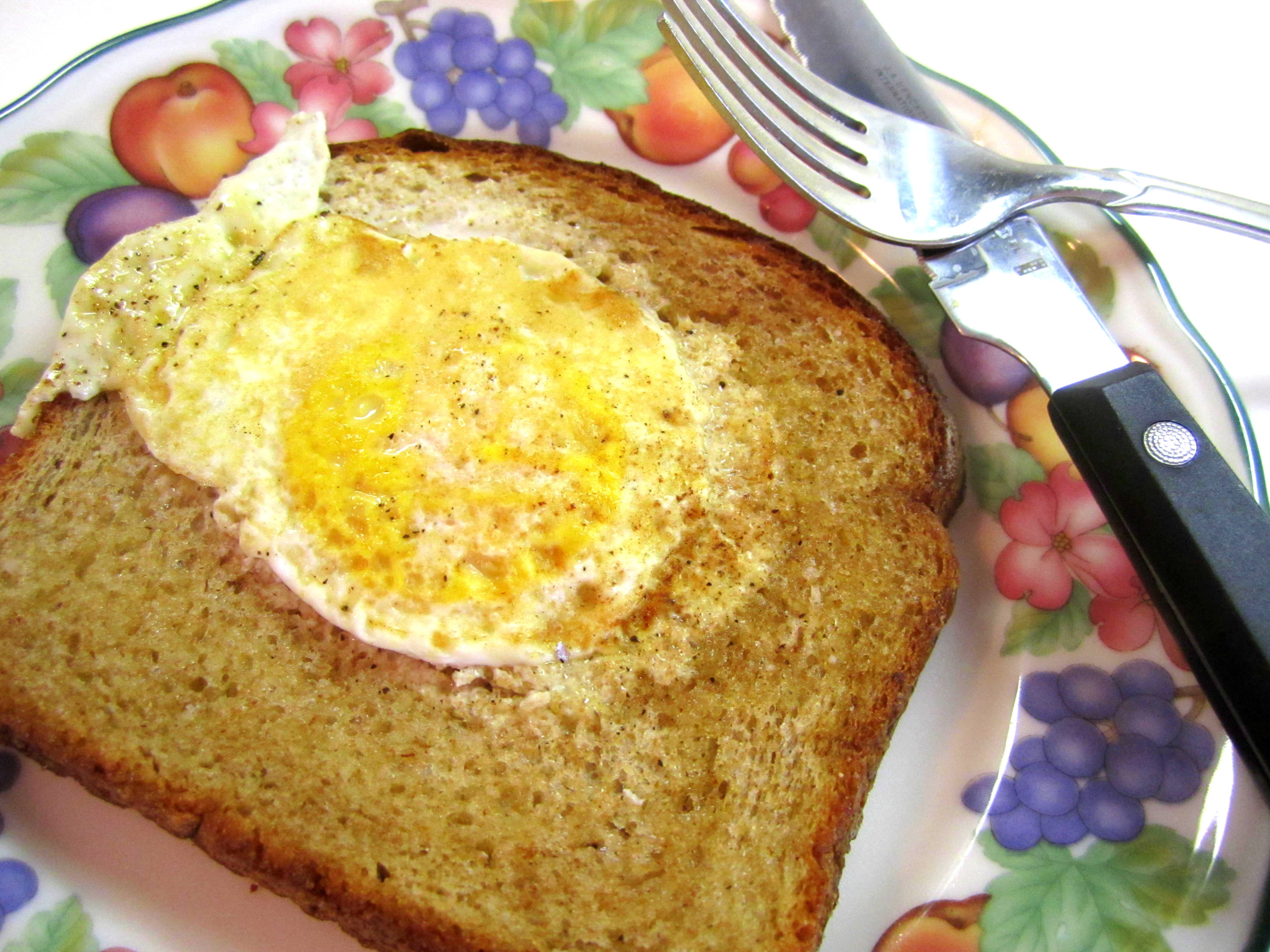 Egg In Bread
 egg in bread