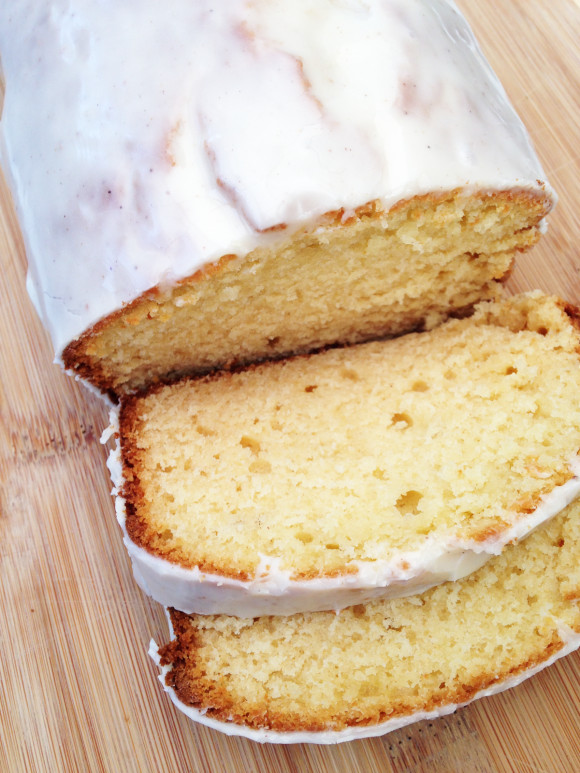 Eggnog Pound Cake
 Easy Eggnog Pound Cake Recipe