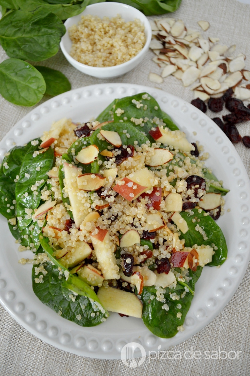 Ensalada De Quinoa
 Ensalada de qunoa con espinaca y manzana quinua