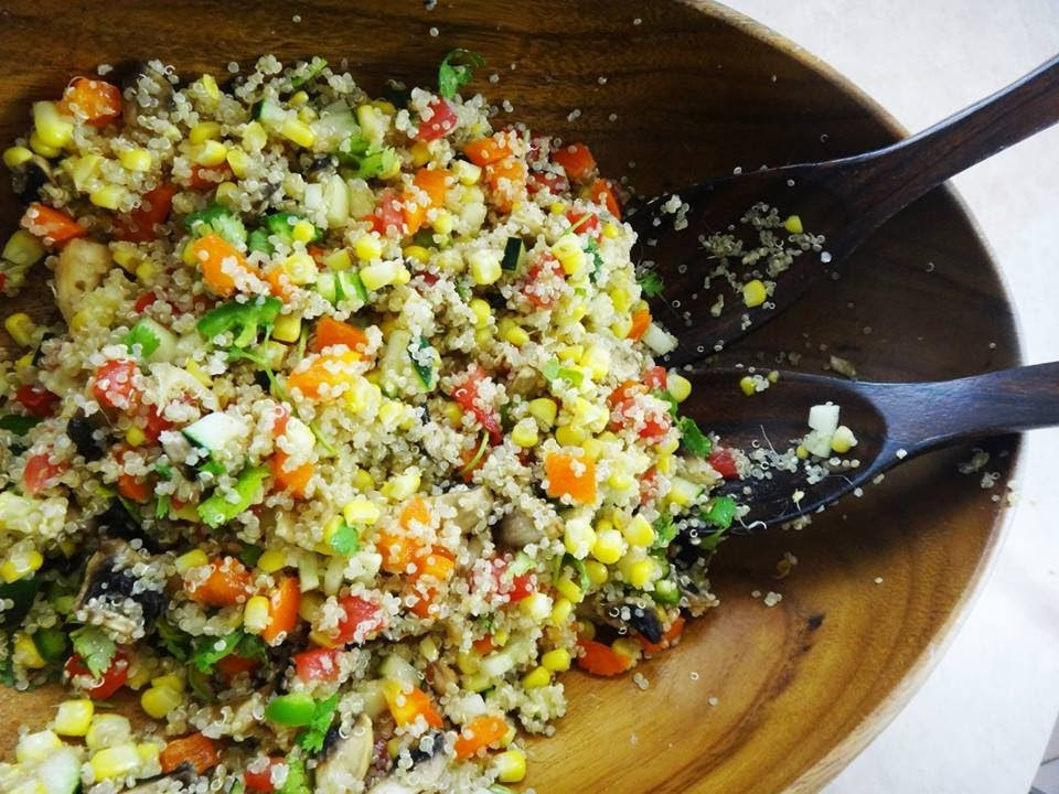 Ensalada De Quinoa
 Ensalada de QUINOA con aderezo ctrico