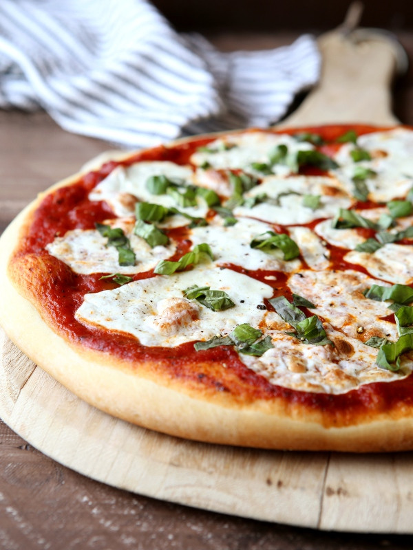 Fast Pizza Dough
 Quick and Easy Pizza Dough pletely Delicious