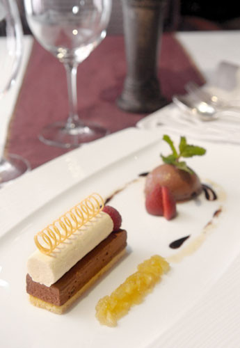 Fine Dining Desserts
 Sriwijaya The Multi Texture and Taste of European Dessert