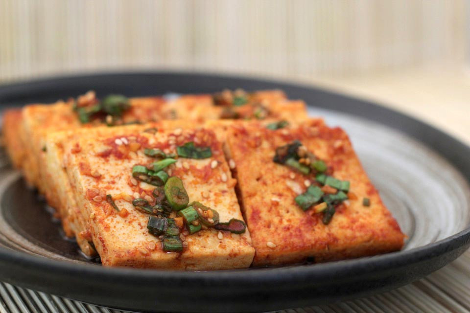 Firm Tofu Recipes
 Simmered tofu recipe 두부조림