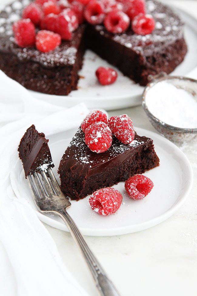 Flourless Cake Recipes
 Flourless Chocolate Cake Recipe