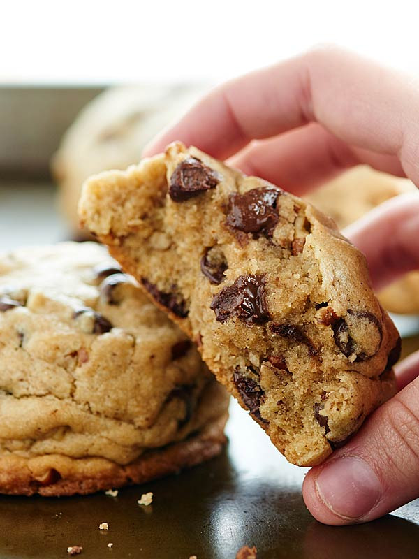 Fluffy Chocolate Chip Cookies
 how to make thick chocolate chip cookies