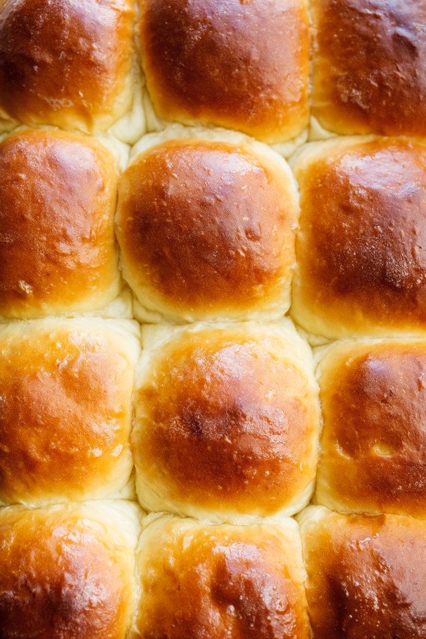 Fluffy Dinner Rolls
 Soft and Fluffy e Hour Dinner Rolls Recipe