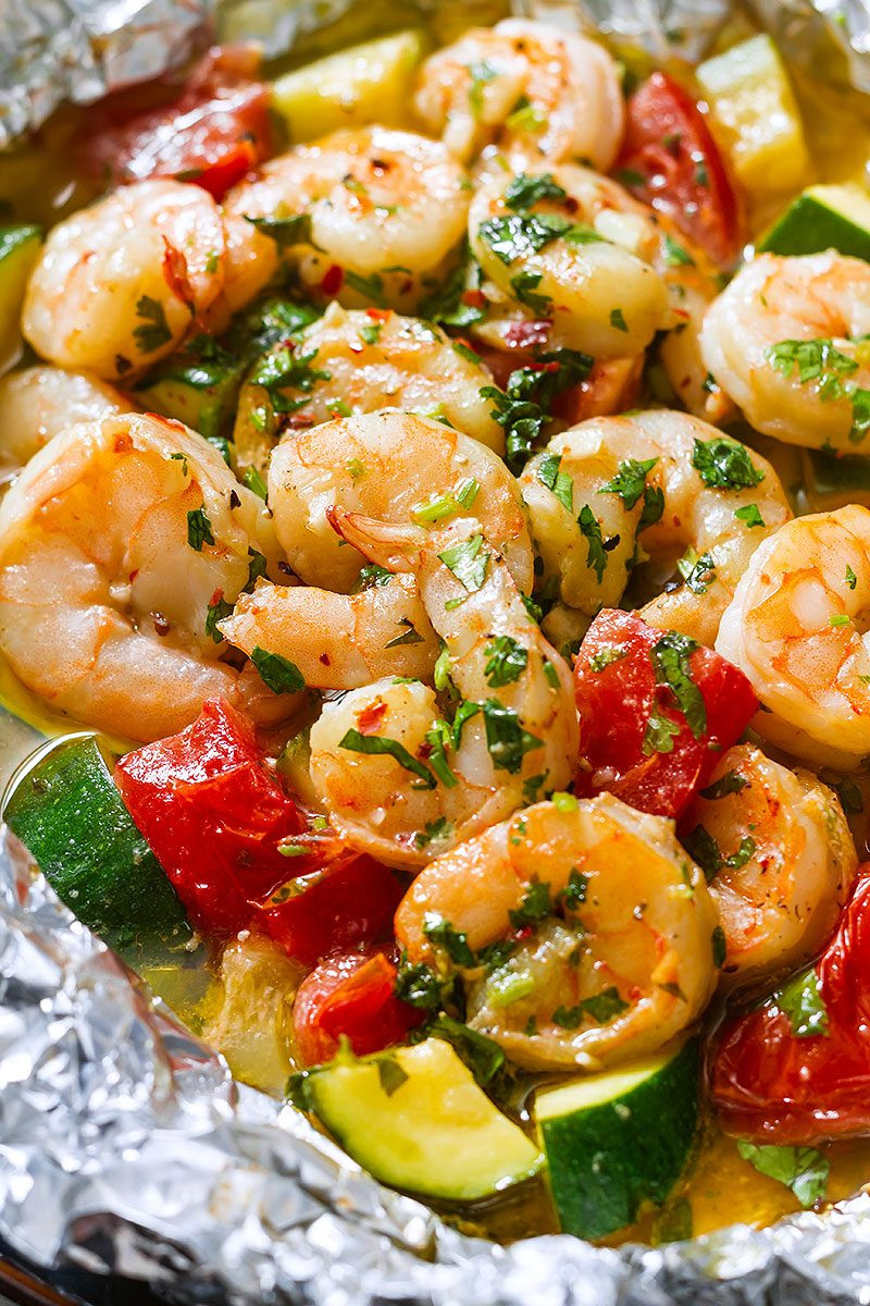 Foil Dinners In The Oven
 Shrimp Foil Packets with Lemon Garlic Herb Sauce — Eatwell101