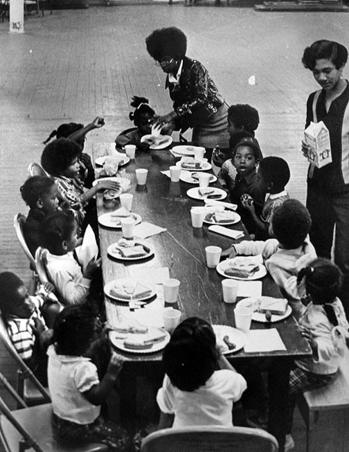 Free Breakfast For Kids
 Lessons learned from the Black Panther Party National