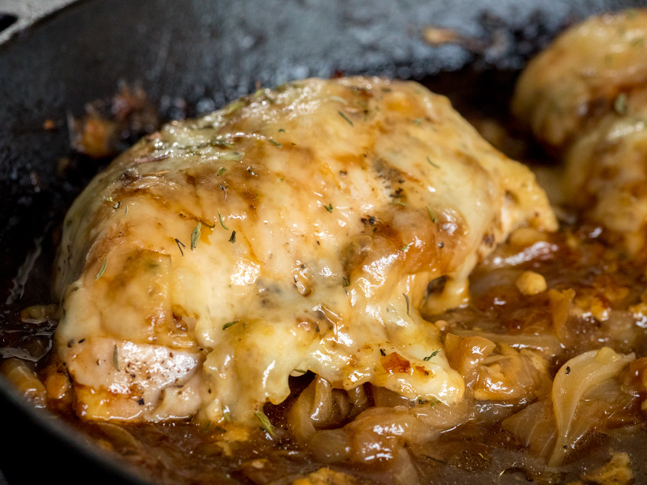 French Onion Chicken Skillet
 French ion Chicken Skillet – 12 Tomatoes