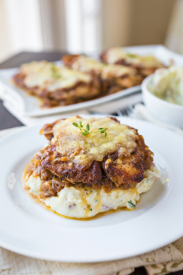 French Onion Chicken Skillet
 French ion Skillet Chicken Smothered in All Kinds of