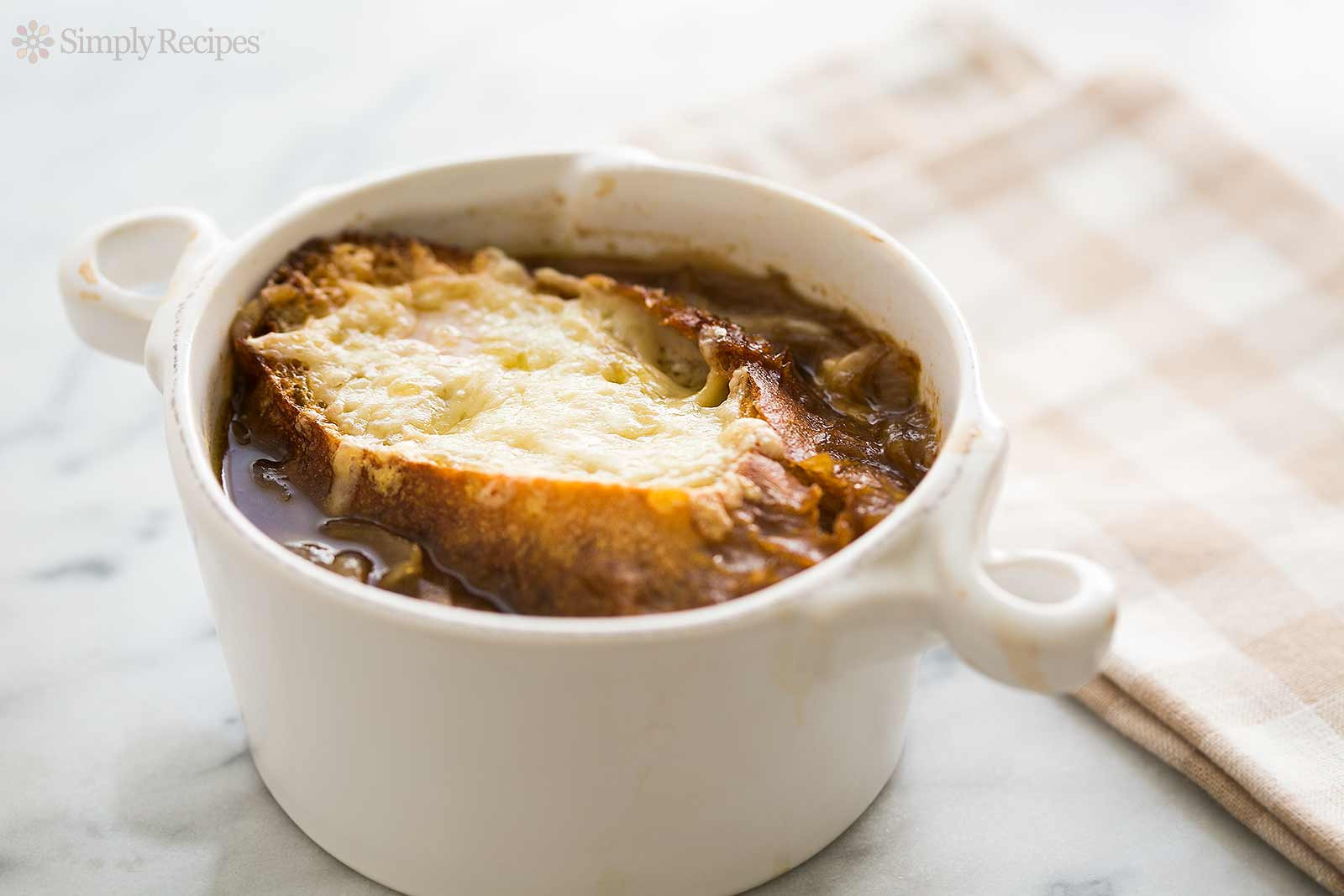 French Onion Soup Recipe
 French ion Soup Recipe
