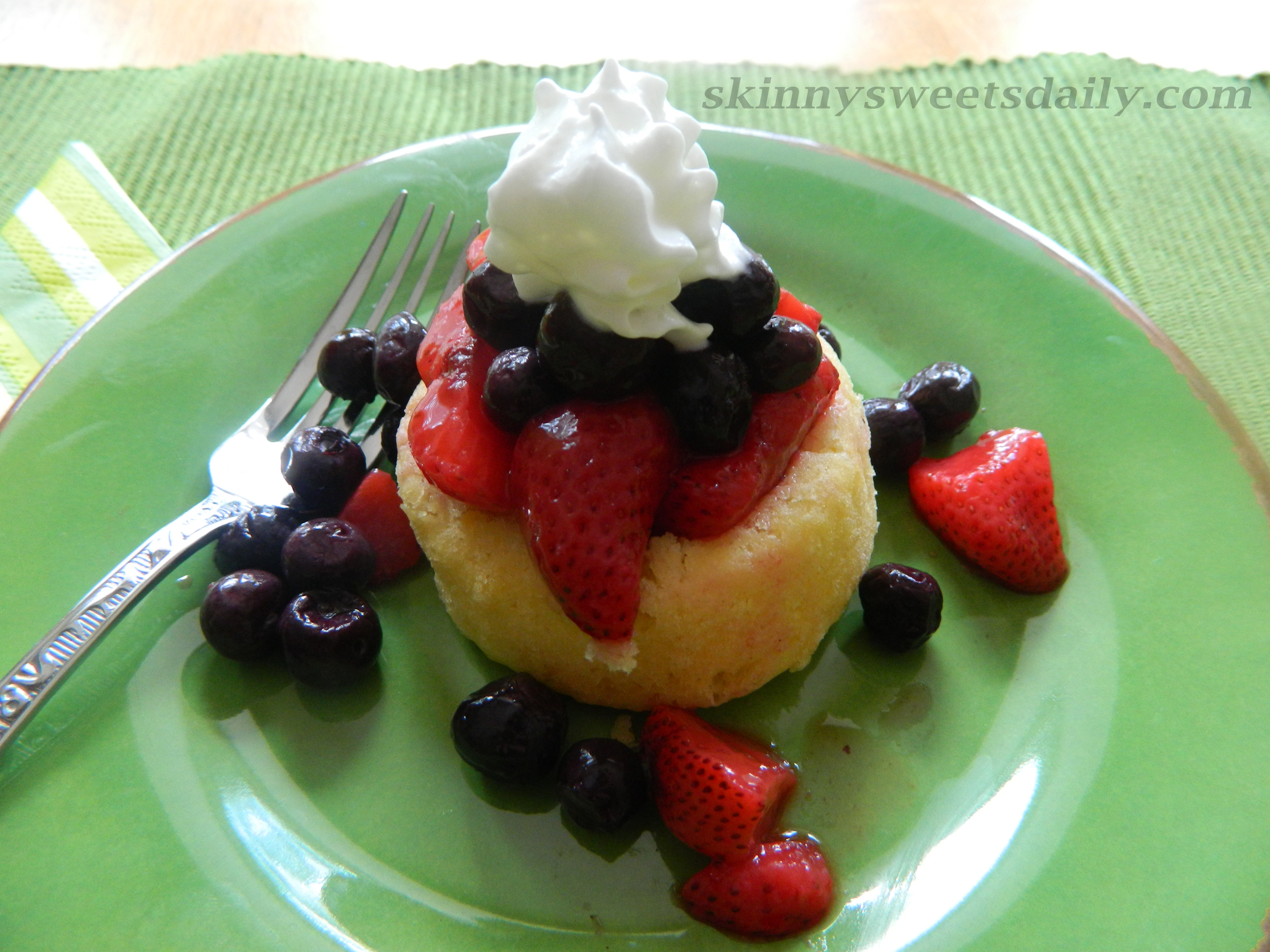 Fresh Fruit Desserts
 Light And Refreshing Dessert Cake With Fresh Fruit