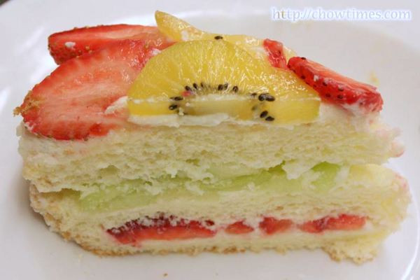 Fresh Fruits Cake Recipe
 Fresh Fruit Cake