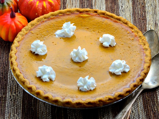 Fresh Pumpkin Pie
 20 Traditional Thanksgiving Pie Recipes And Ideas Genius