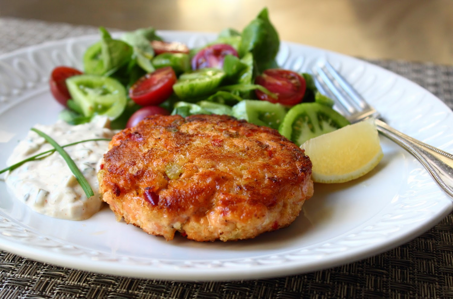 Fresh Salmon Patties
 Food Wishes Video Recipes Fresh Salmon Cakes – Uncanny