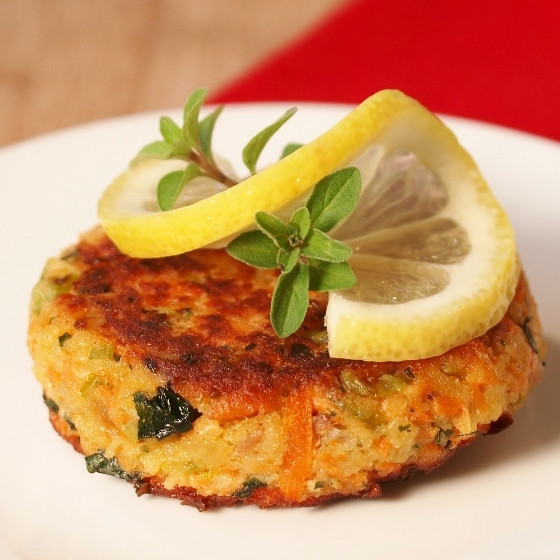 Fresh Salmon Patties
 Salmon Cakes