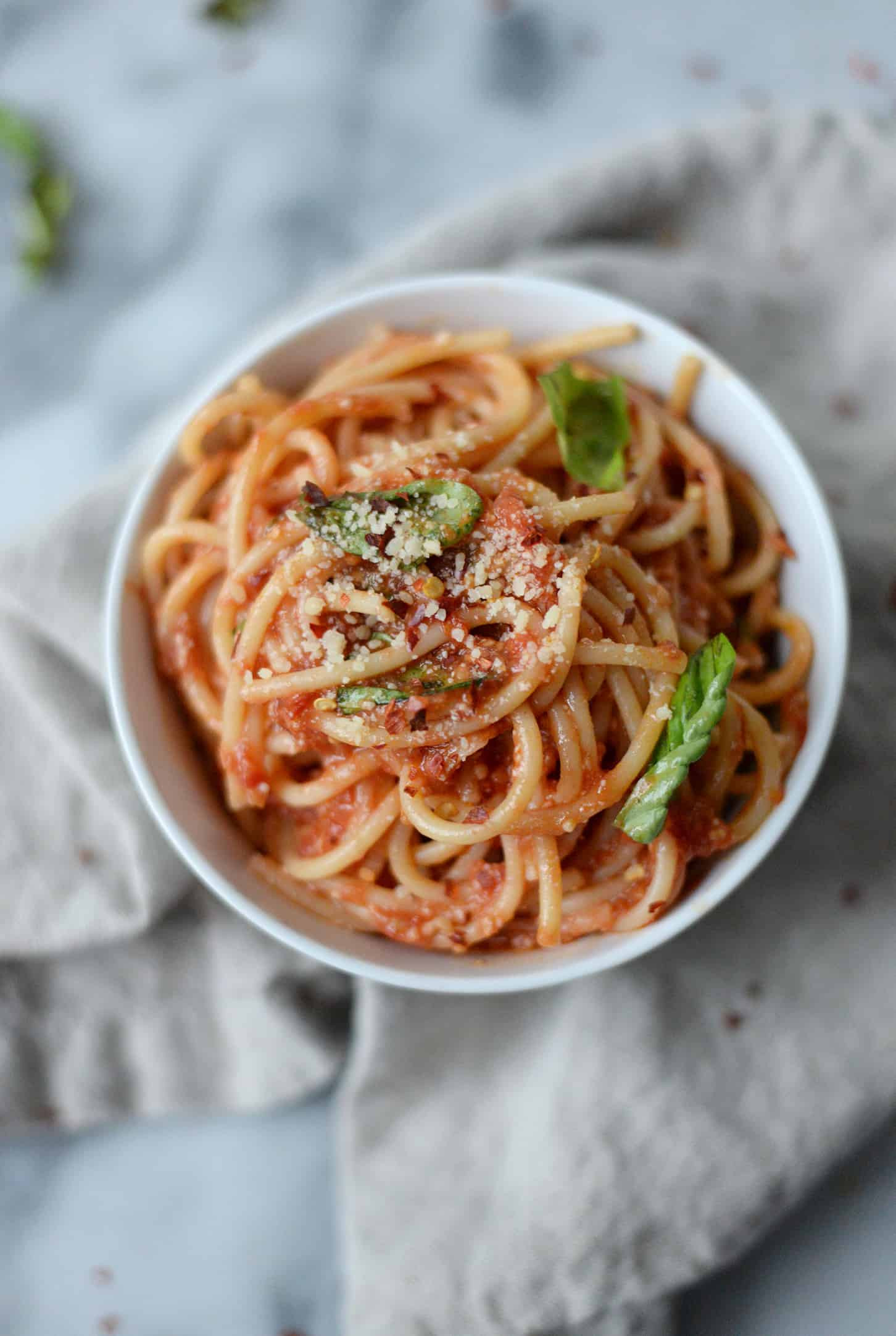 Fresh Spaghetti Sauce
 Fresh Tomato Sauce with Spaghetti Video Delish Knowledge