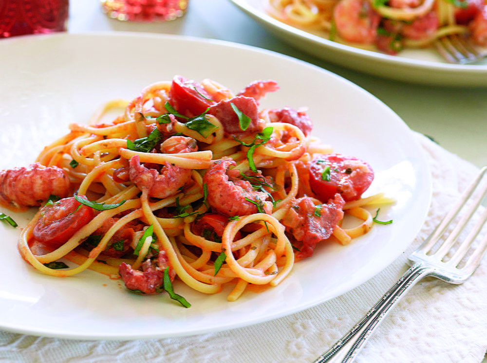 Fresh Tomato Pasta Sauce
 Creamy Langoustine Pasta with Fresh Tomato Sauce