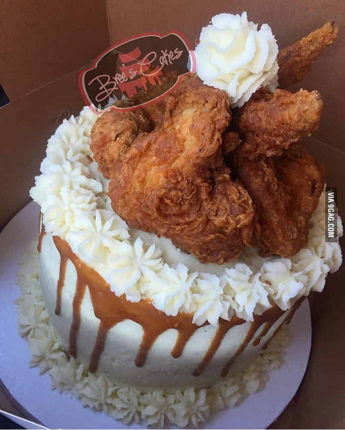 Fried Chicken Cake
 Mash potatoes & gravy cornbread & fried chicken cake 9GAG