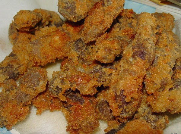 Fried Chicken Gizzards
 deep fried chicken gizzards