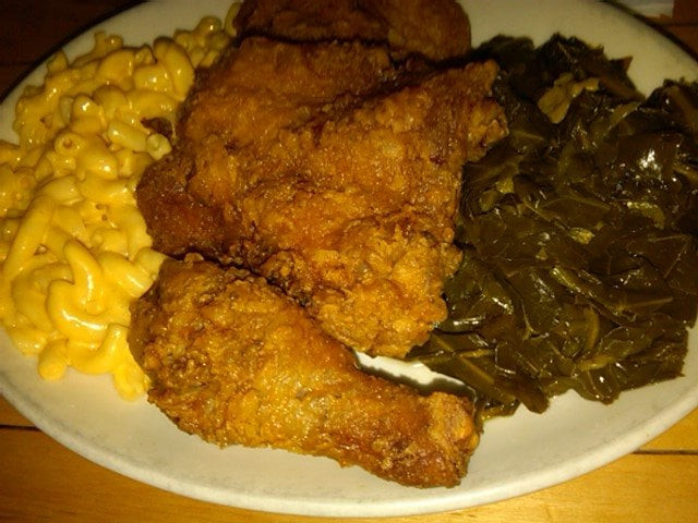 Fried Chicken Mac And Cheese
 Mac n cheese fried chicken and collard greens Yelp