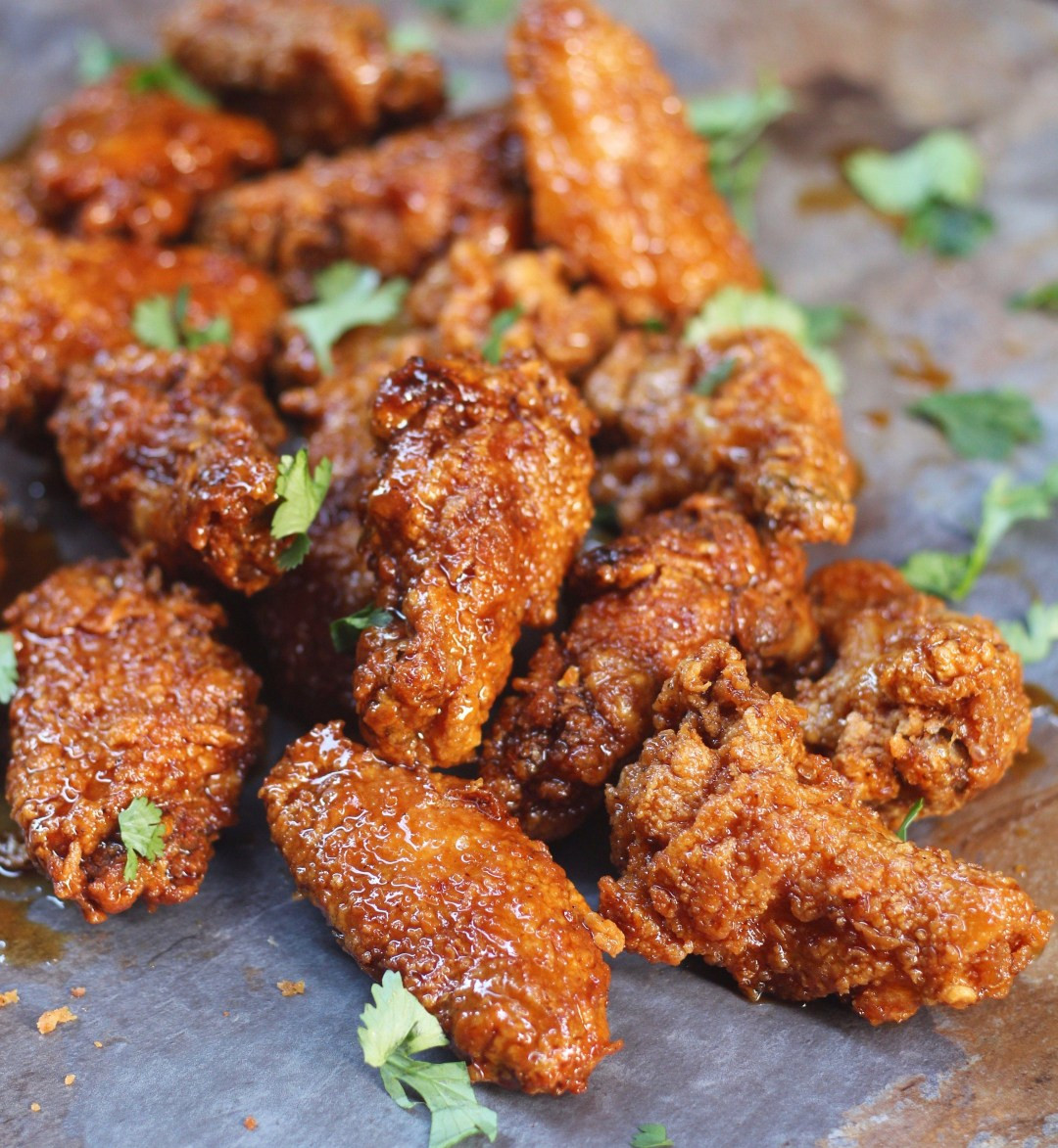 Fried Chicken Wings
 Sticky Crispy Garlic Chicken Wings