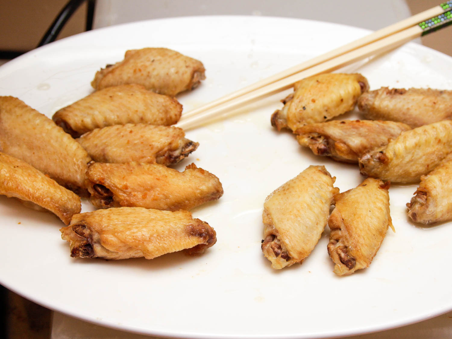 Frozen Chicken Wings   deep fried frozen chicken wings