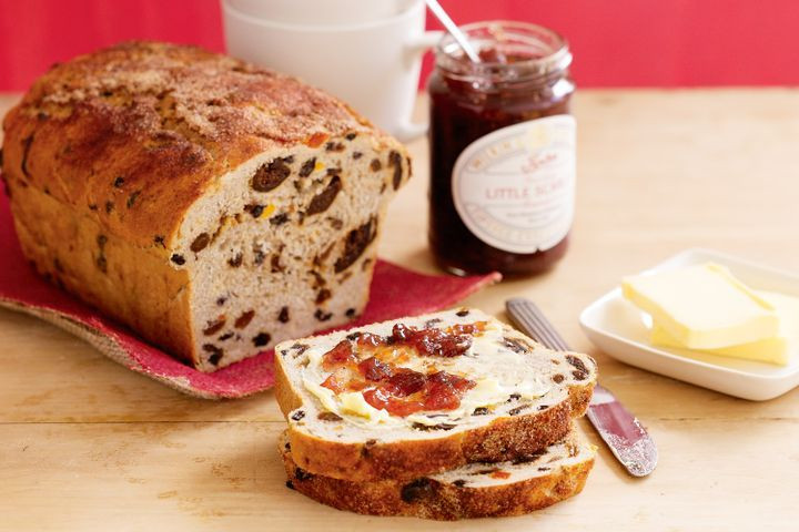 Fruit Bread Recipes
 Rich fruit loaf