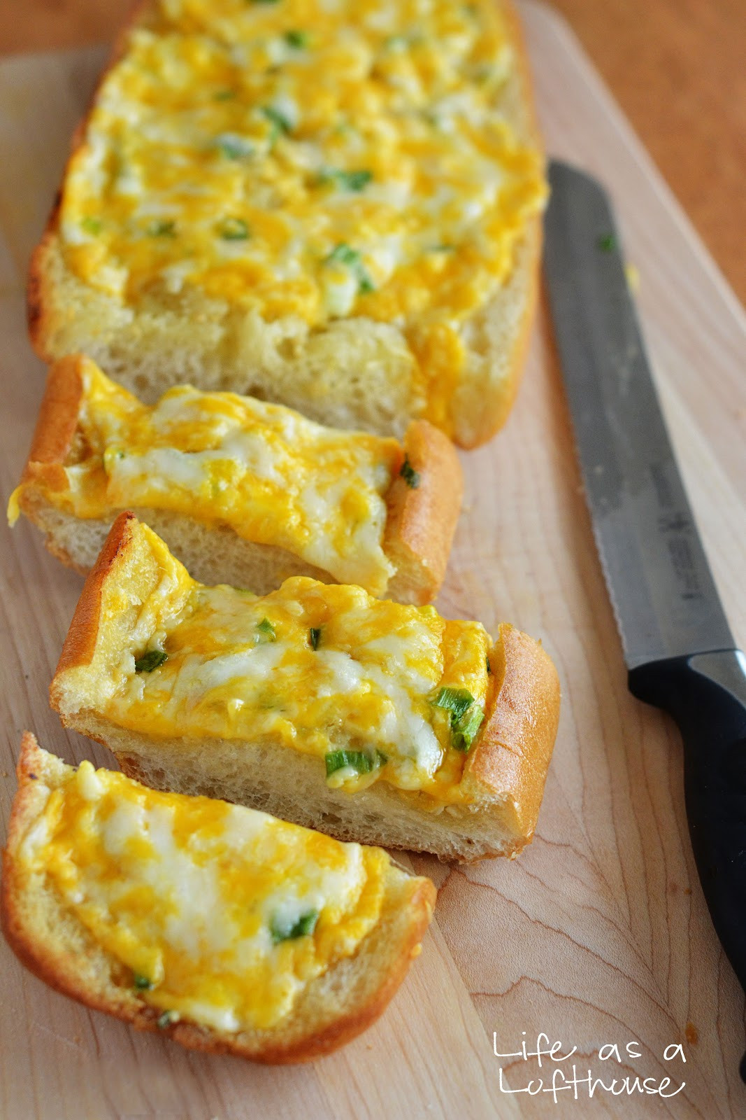 Garlic Cheese Bread
 Food Recipes Garlic Cheese Bread