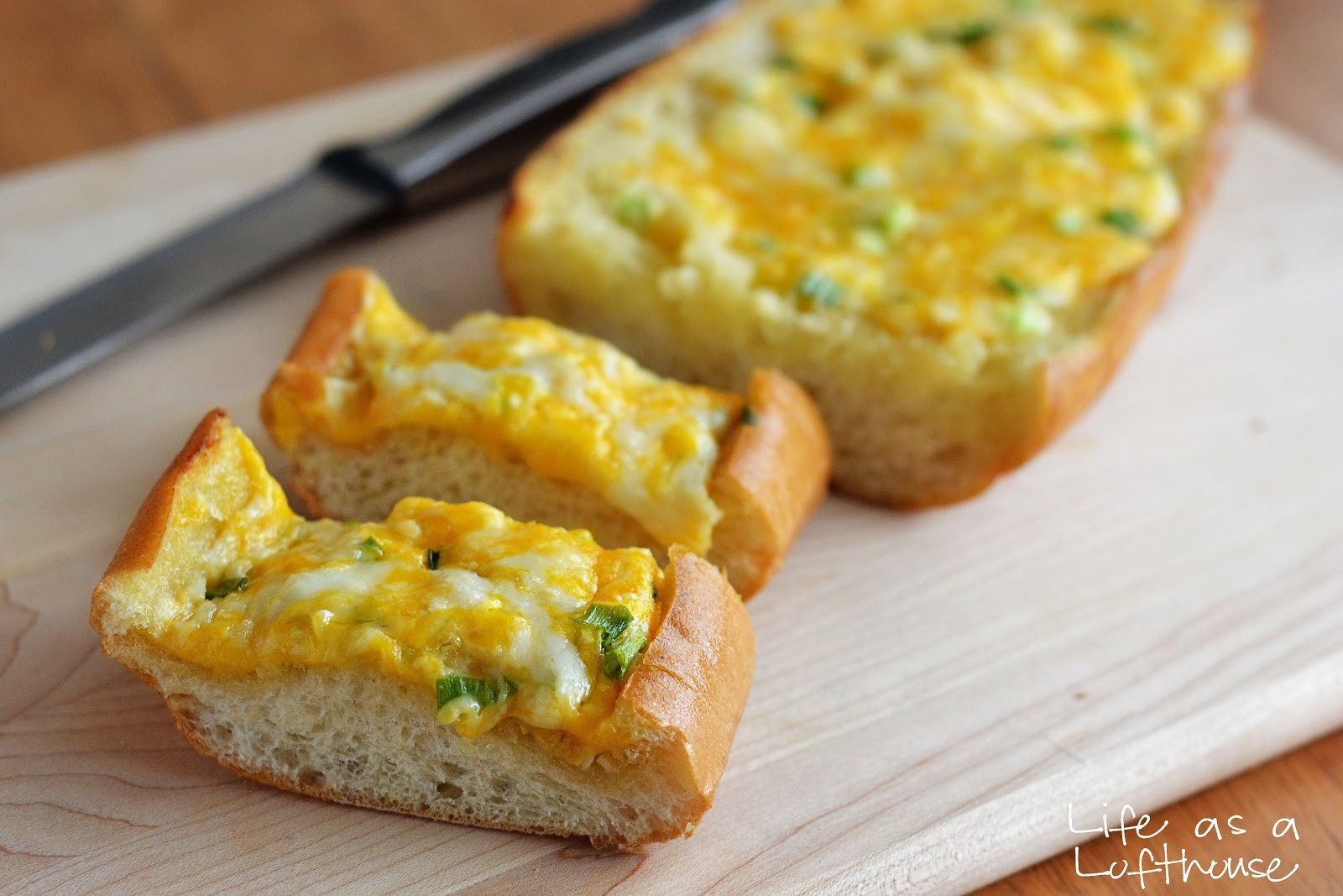 Garlic Cheese Bread
 Garlic Cheese Bread