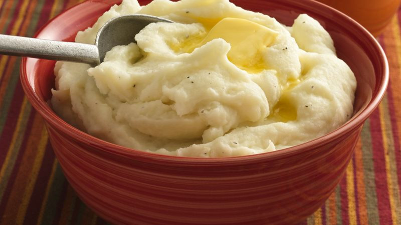 Garlic Mashed Potatoes With Sour Cream
 Creamy Garlic Mashed Potatoes Makeover Recipe