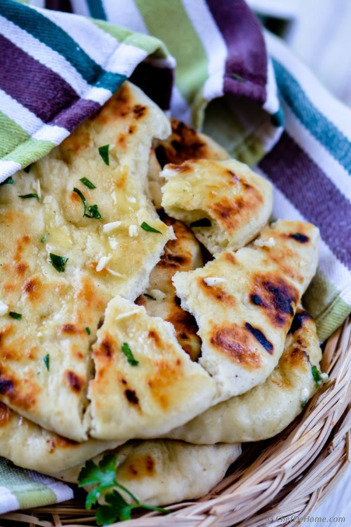 Garlic Naan Bread
 Homemade No Yeast Garlic Butter Naan Recipe