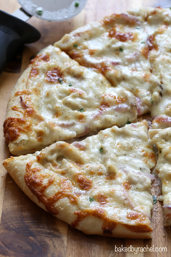 Garlic Sauce For Pizza
 garlic pizza recipe white sauce