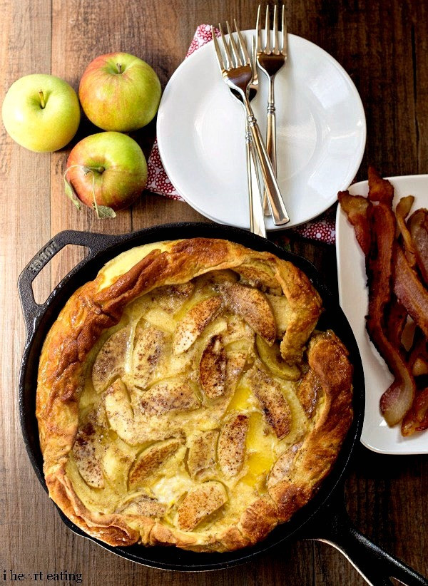 German Apple Pancakes
 Caramelized Apple German Pancake