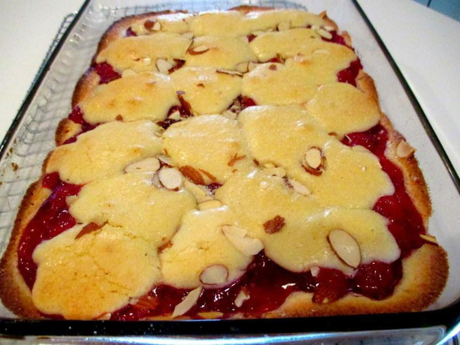 German Dessert Recipes
 German Cherry Kuchen Recipe