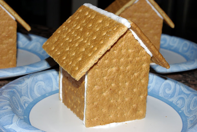 Gingerbread House With Graham Crackers
 15 Gingerbread Houses to Make with Kids Planet Smarty Pants