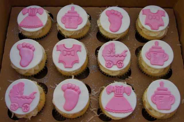 Girl Baby Shower Cupcakes
 70 Baby Shower Cakes and Cupcakes Ideas