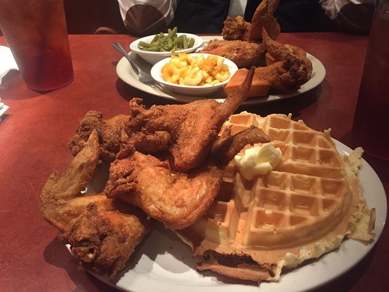 Gladys Knight Chicken And Waffles
 6B2BD5F0 large Picture of Gladys