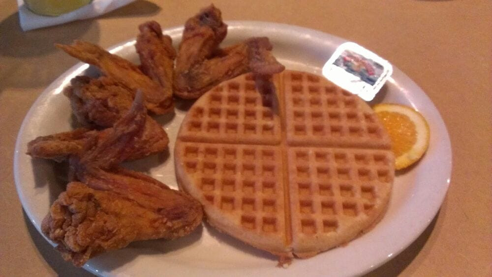 Gladys Knight Chicken And Waffles
 s for Gladys Knight & Ron Winans’ Chicken & Waffles