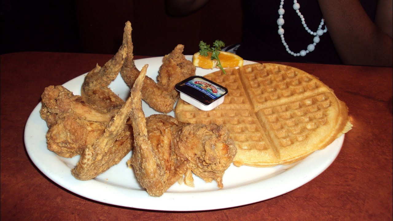 Gladys Knight Chicken And Waffles
 THE GREAT FOOD HUNT GLADYS KNIGHT & RON WINANS CHICKEN