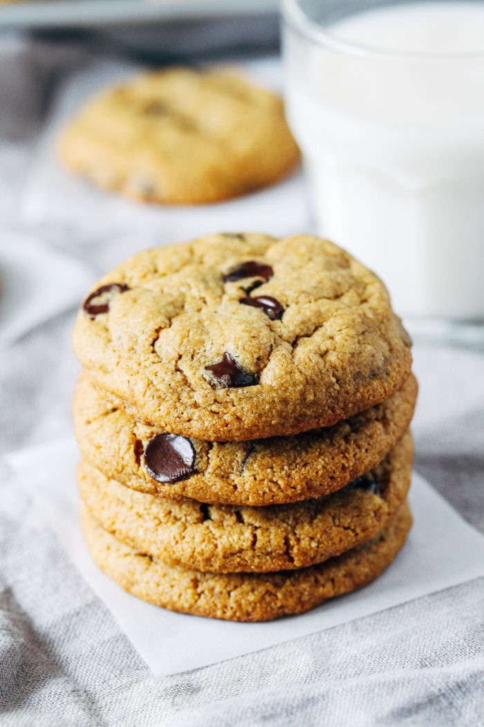 Gluten Free Chocolate Chip Cookies
 The Best Vegan and Gluten free Chocolate Chip Cookies