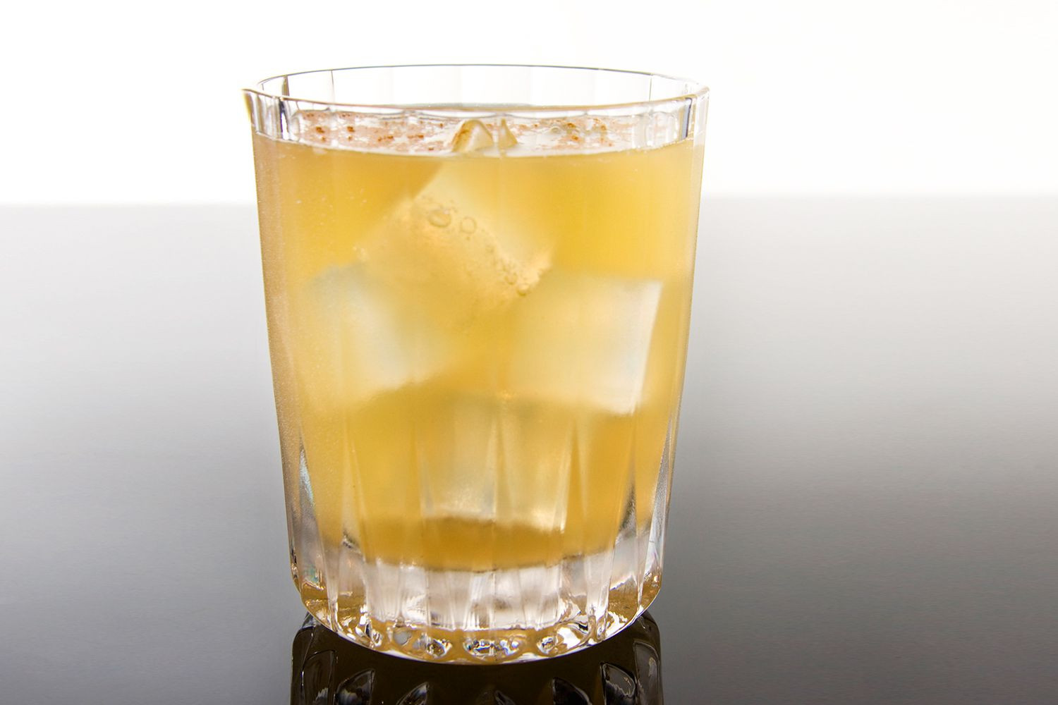 Good Drinks To Mix With Vodka
 Vodka with Red Bull Popular Mixed Drink Recipes