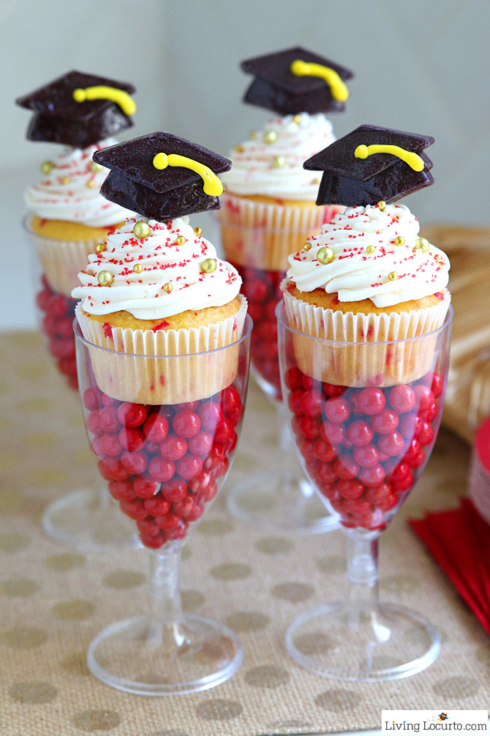 Graduation Dessert Ideas
 Funfetti Graduation Cupcakes