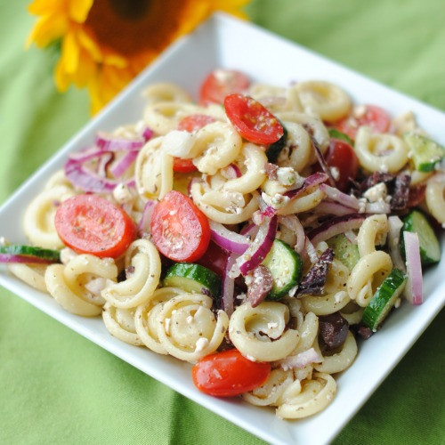 Greek Pasta Salad
 Greek Pasta Salad — Three Many Cooks
