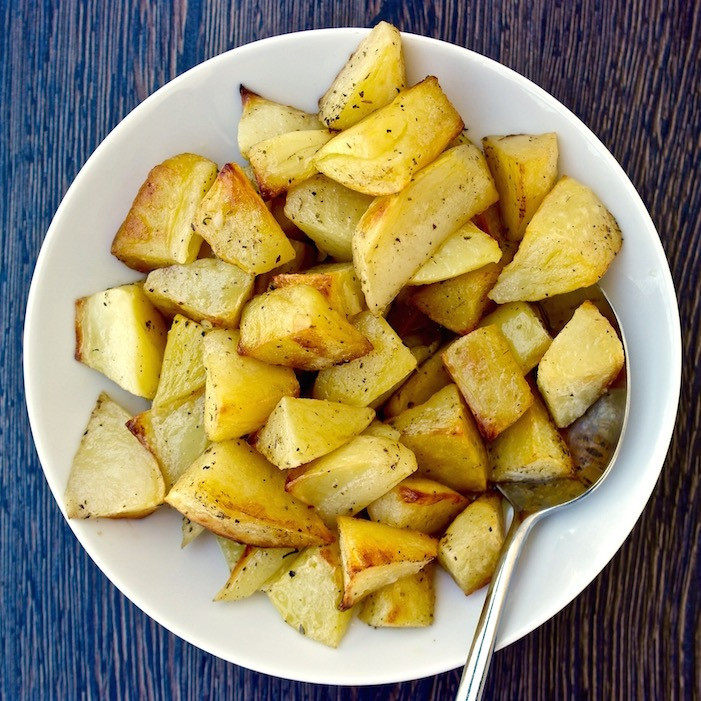 Greek Roasted Potatoes
 Greek Roasted Potatoes with Lemon and Garlic Patates Fournou