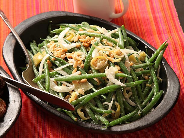 Green Bean Recipes For Thanksgiving
 The Food Lab s Thanksgiving Green Bean Salad with Pickled